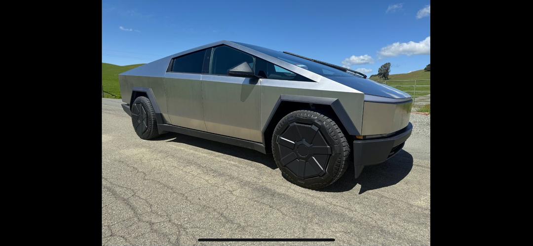 Tesla_Cybertruck 