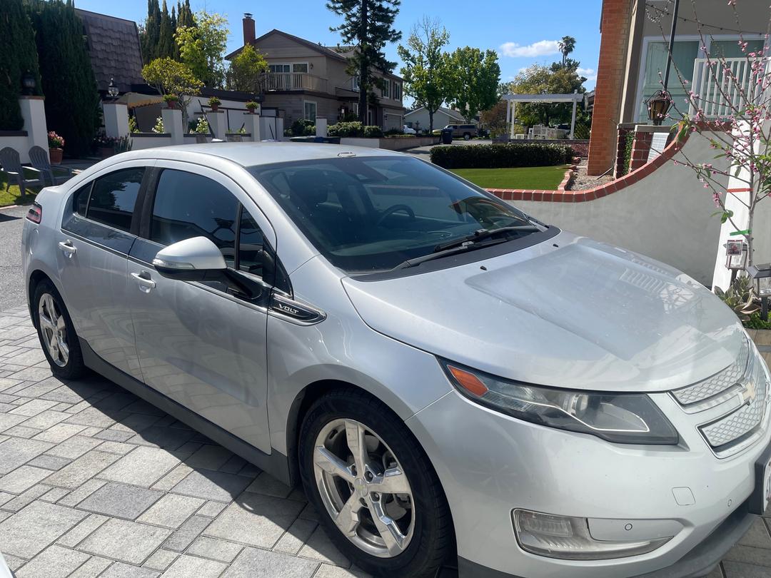 Chevrolet_Volt 
