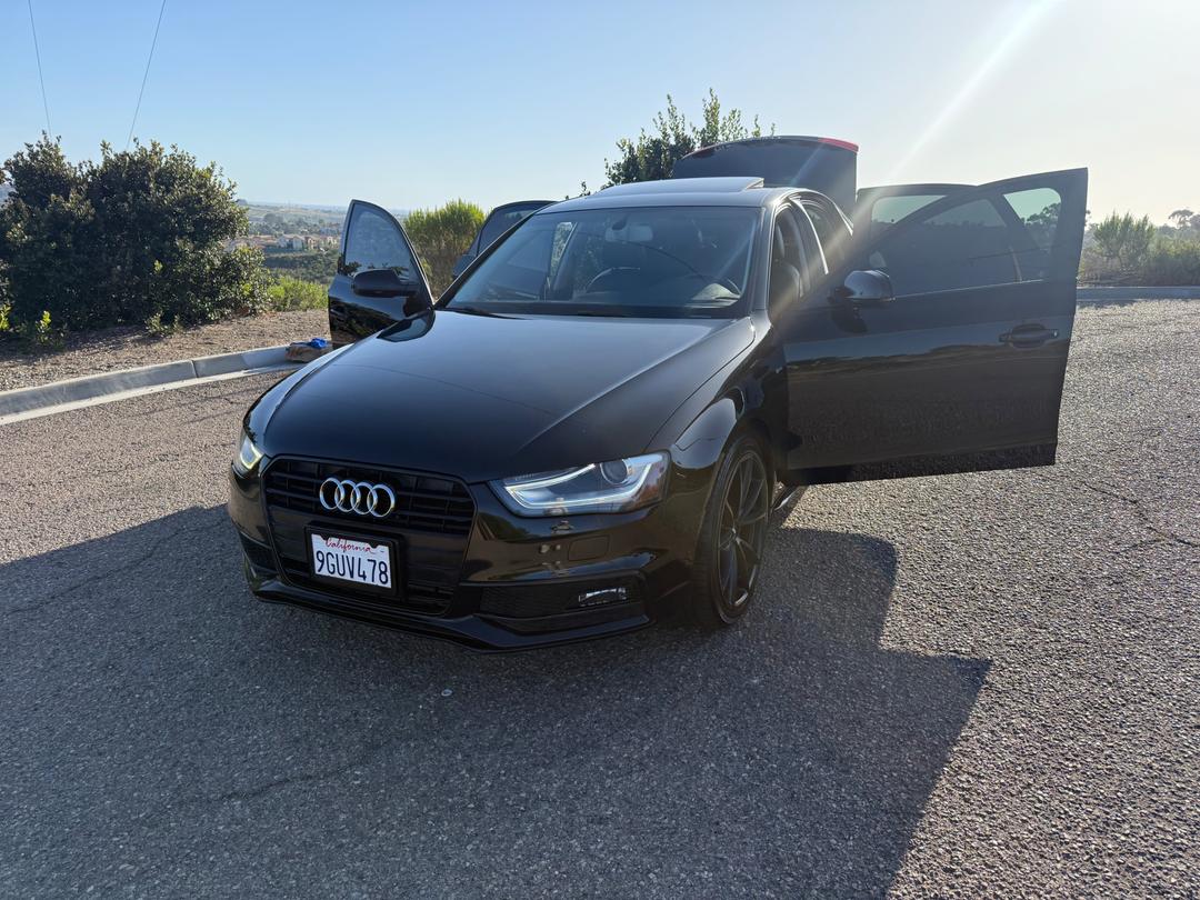 Audi_A4 
