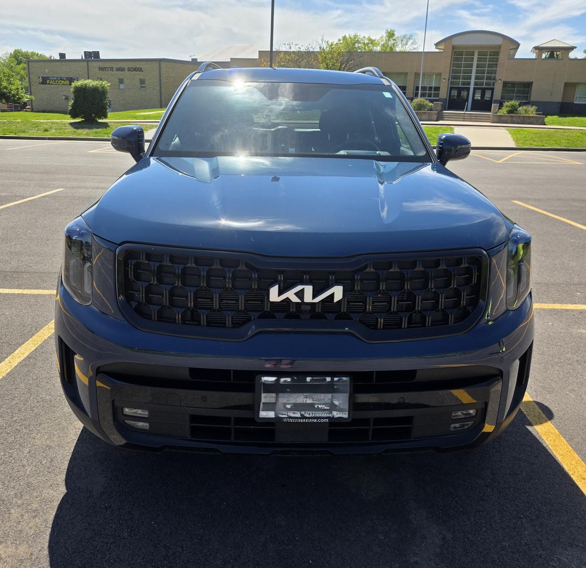 car_image_564x480 - 