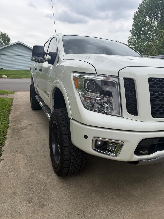 car_image_202x236