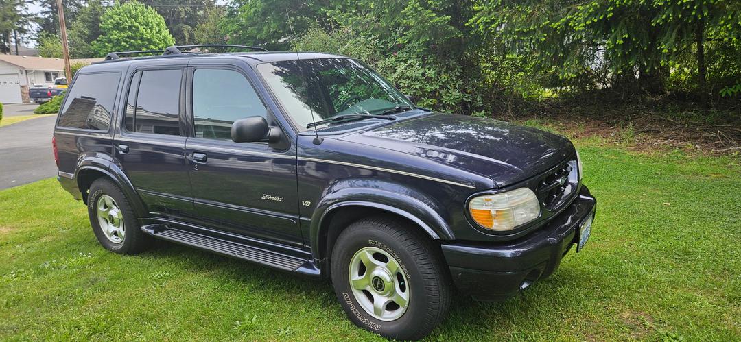 Ford_Explorer 