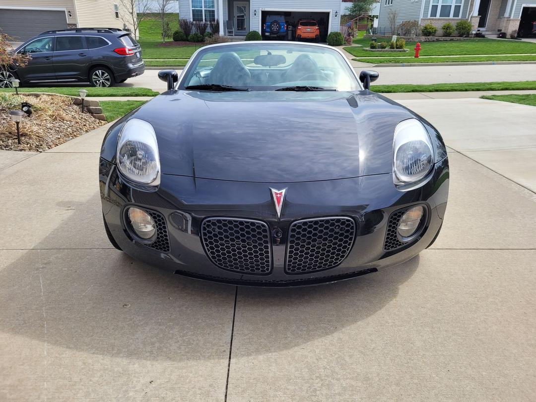 Pontiac_Solstice 