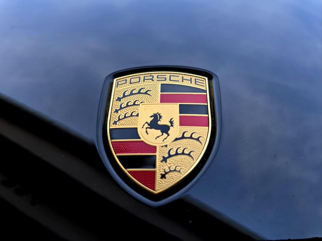 Porsche_Cayman 