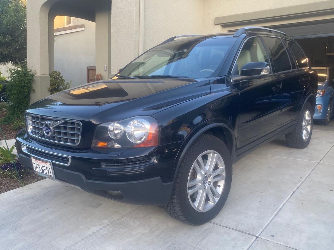 Volvo_XC90 