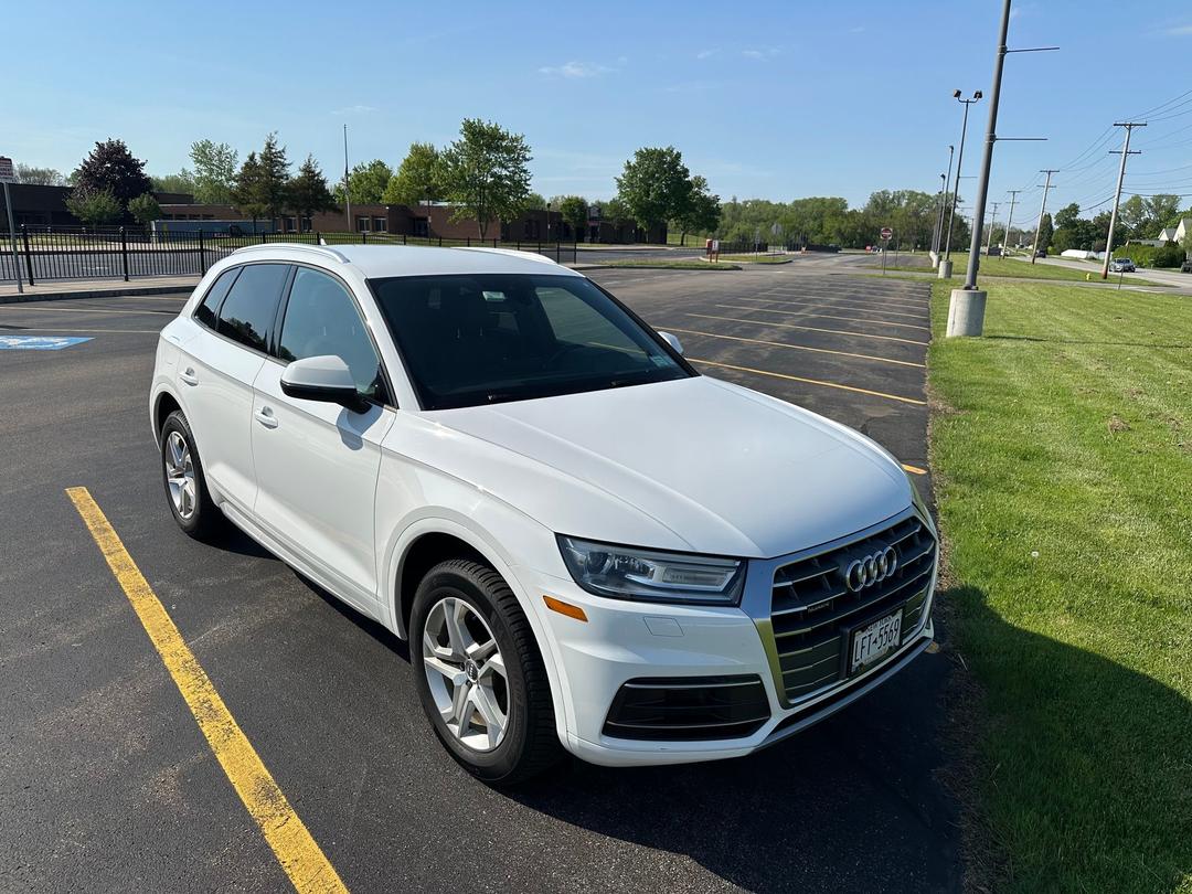 Audi_Q5 