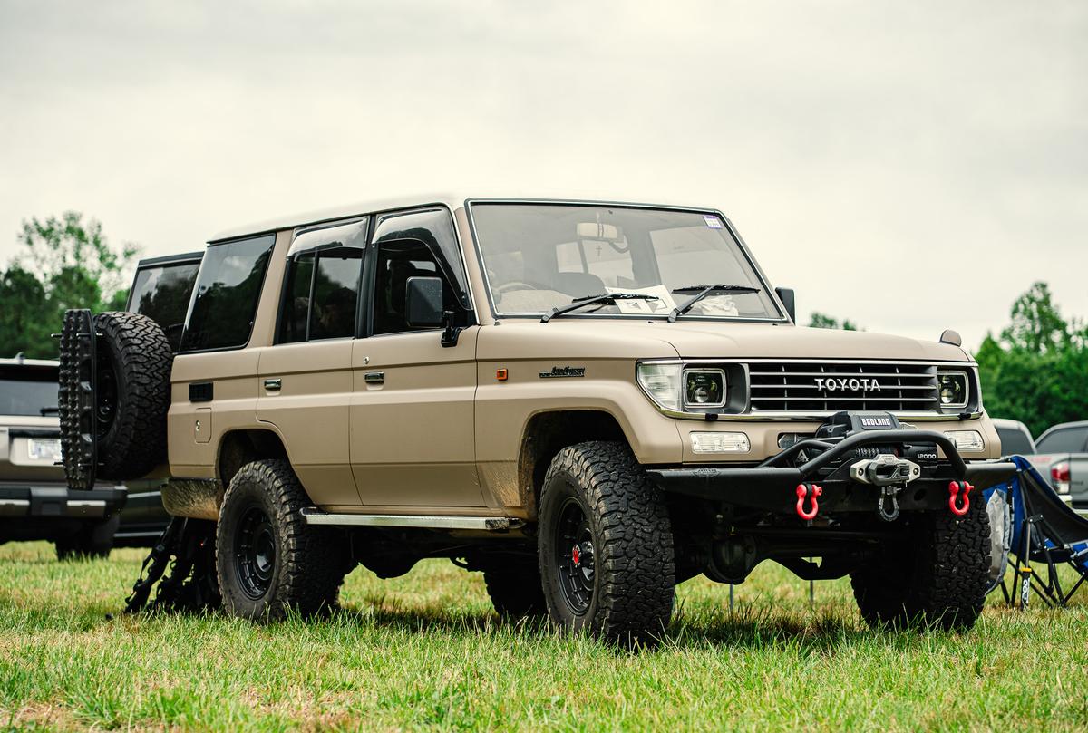 car_image_564x480 - 