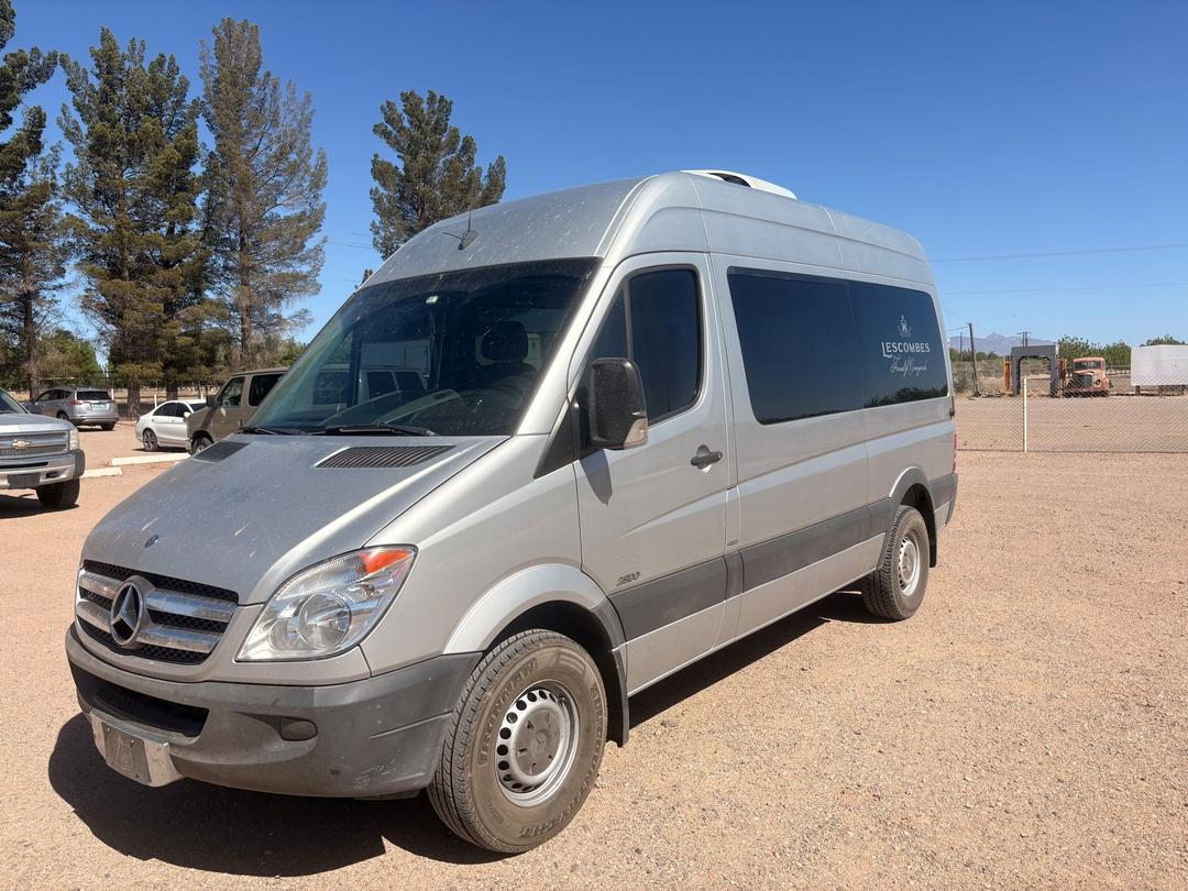 Mercedes-Benz_Sprinter 2500 