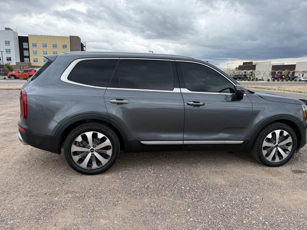 Kia_Telluride 
