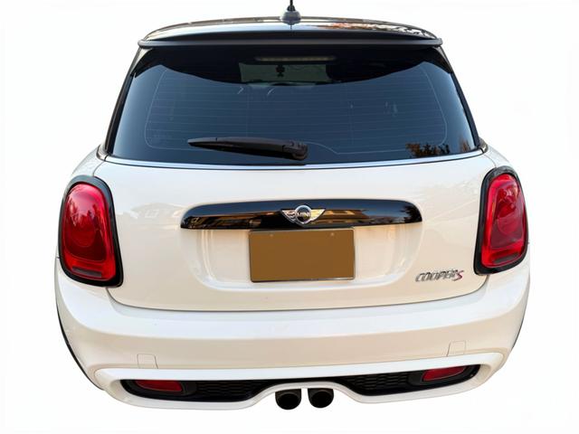 car_image_202x236