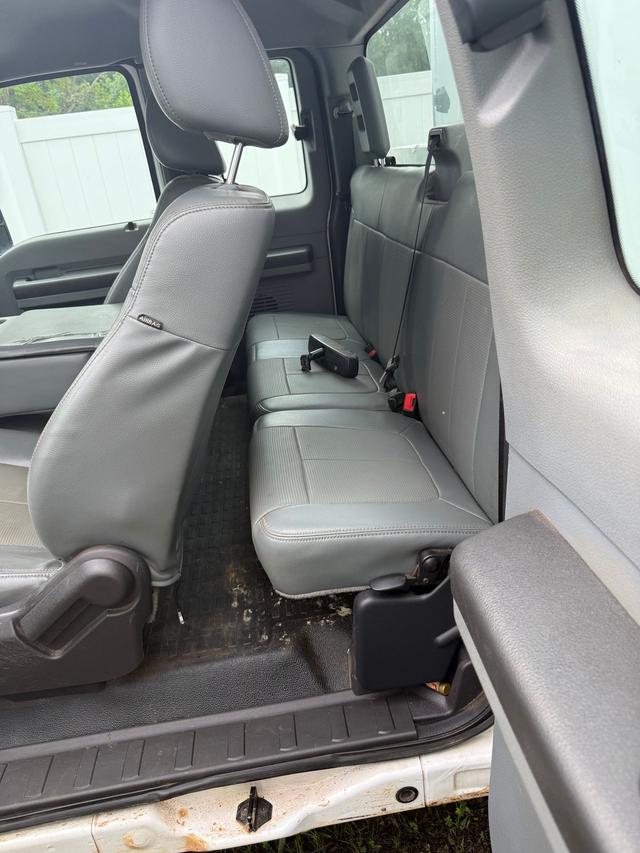 car_image_202x236