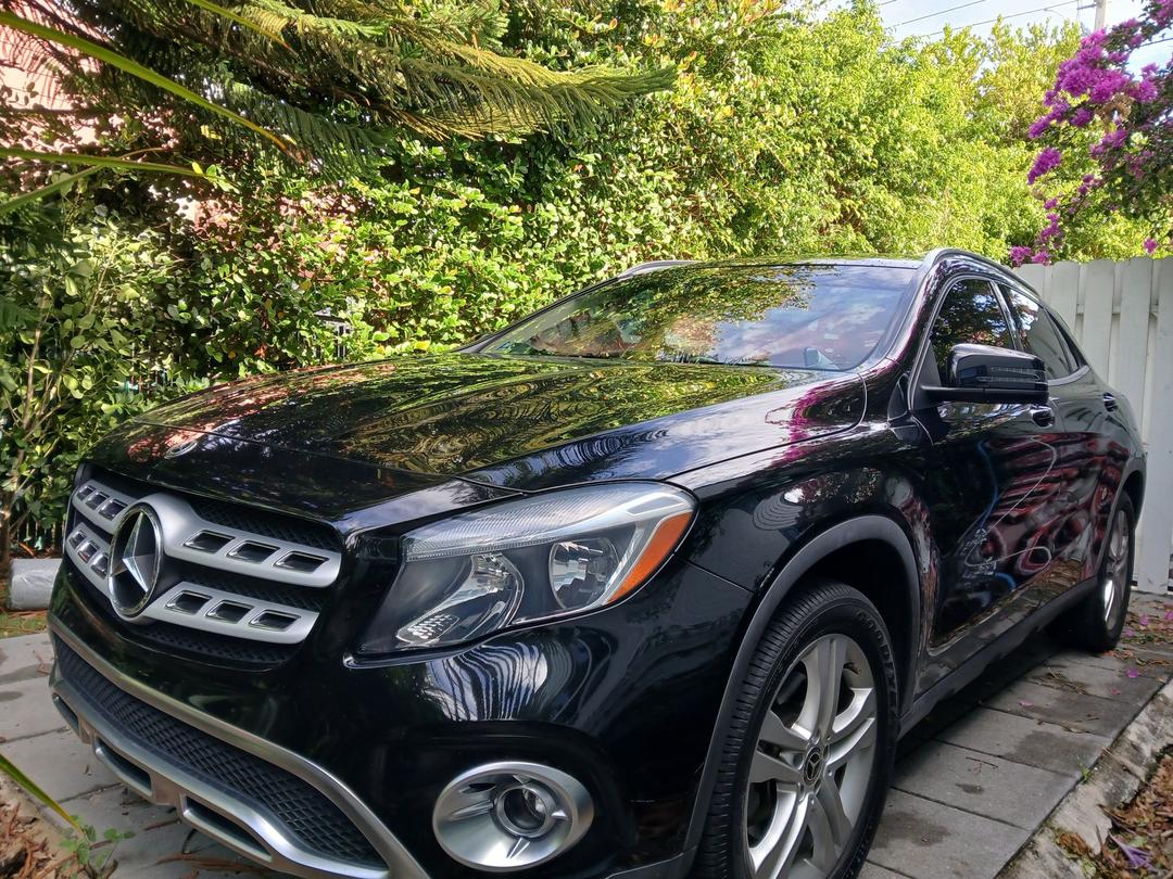 Mercedes-Benz_GLA 