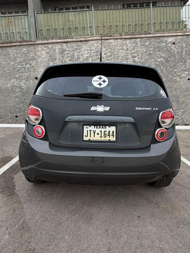 car_image_202x236
