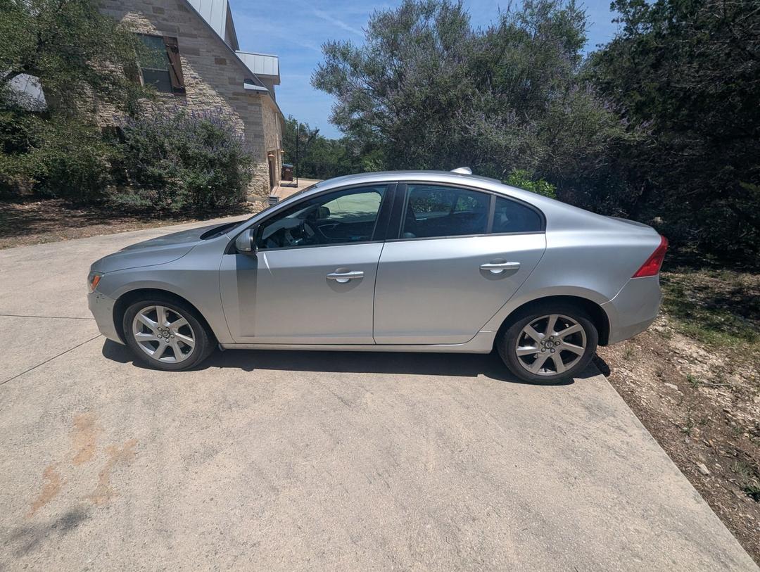 Volvo_S60 