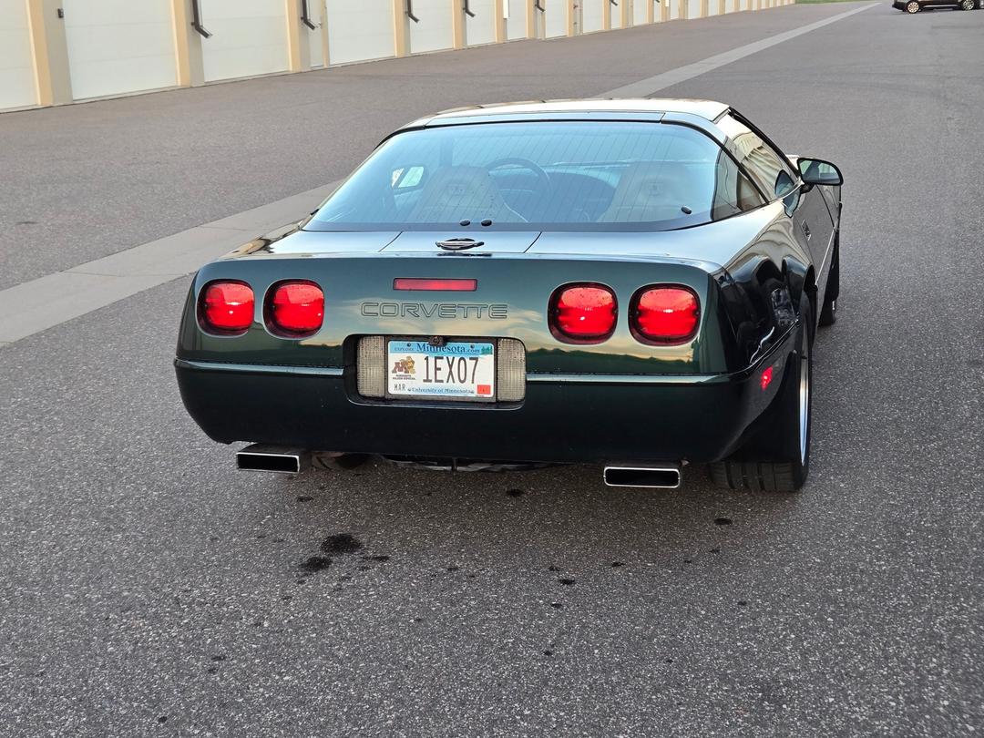 Chevrolet_Corvette 