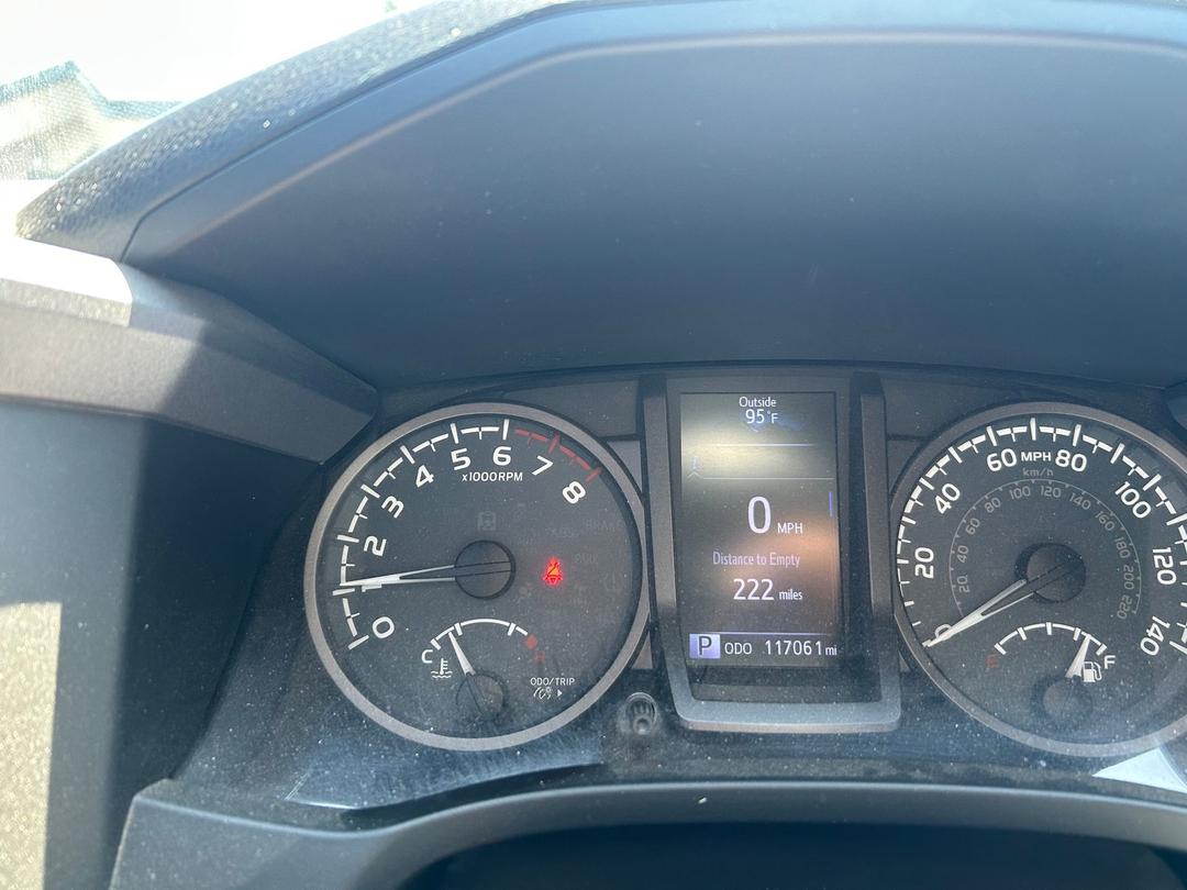 Toyota_Tacoma 