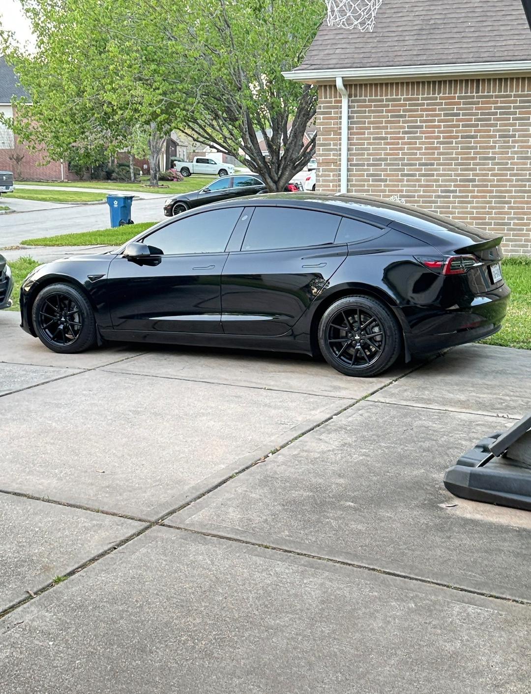 Tesla_Model 3 