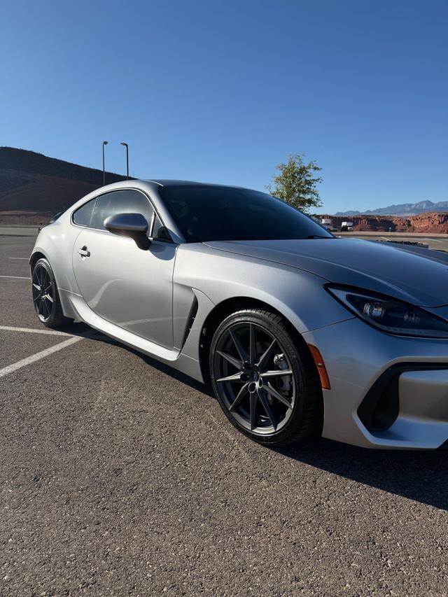 car_image_202x236