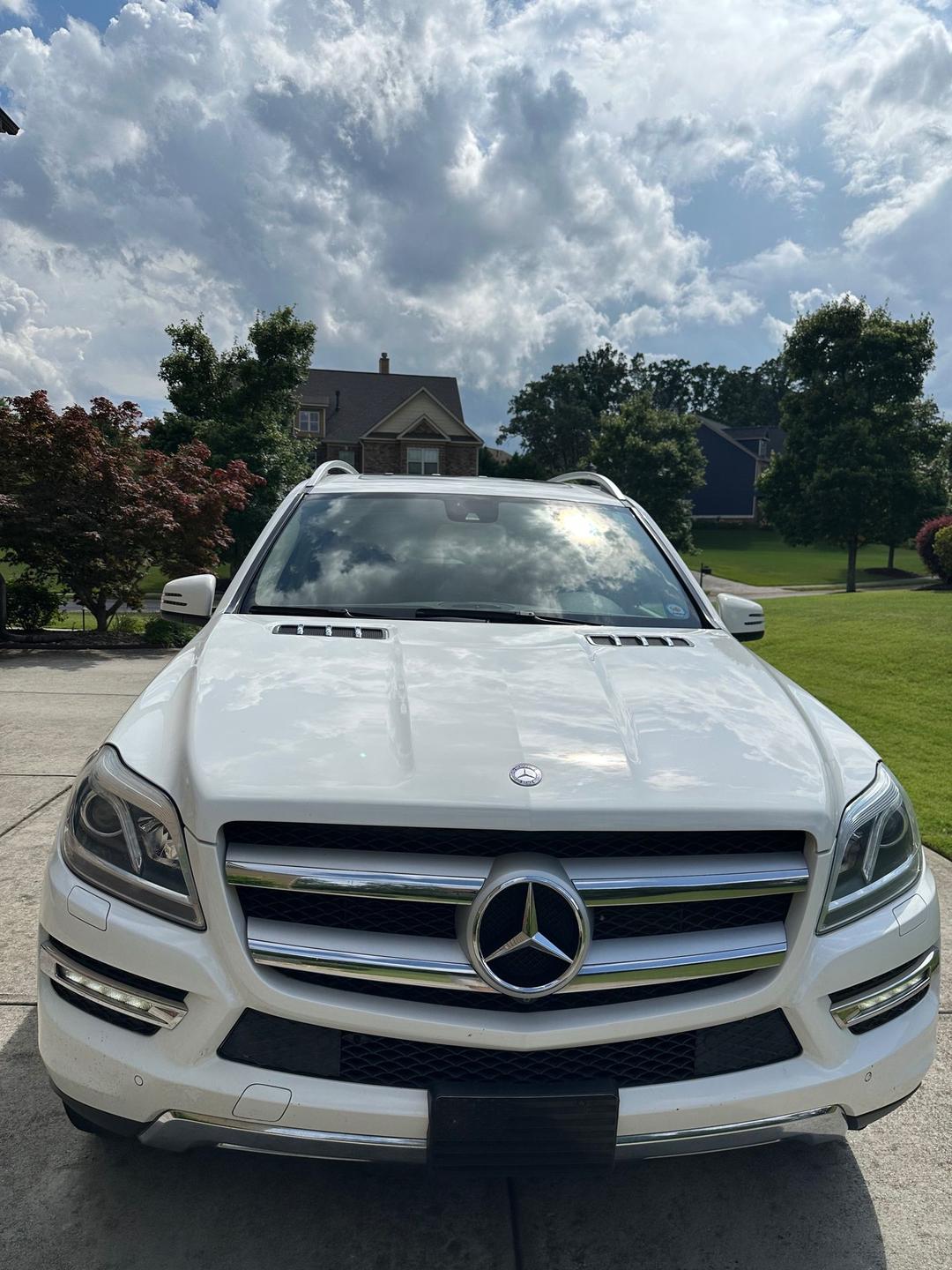 Mercedes-Benz_GL-Class 