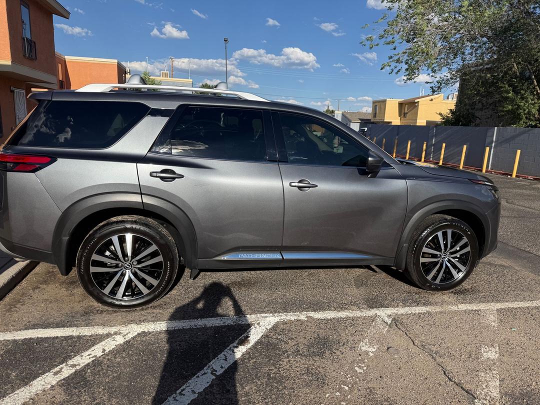 Nissan_Pathfinder 
