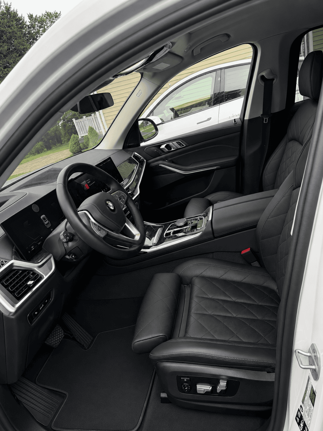 BMW_X7 