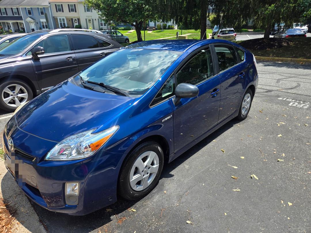 Toyota_Prius 