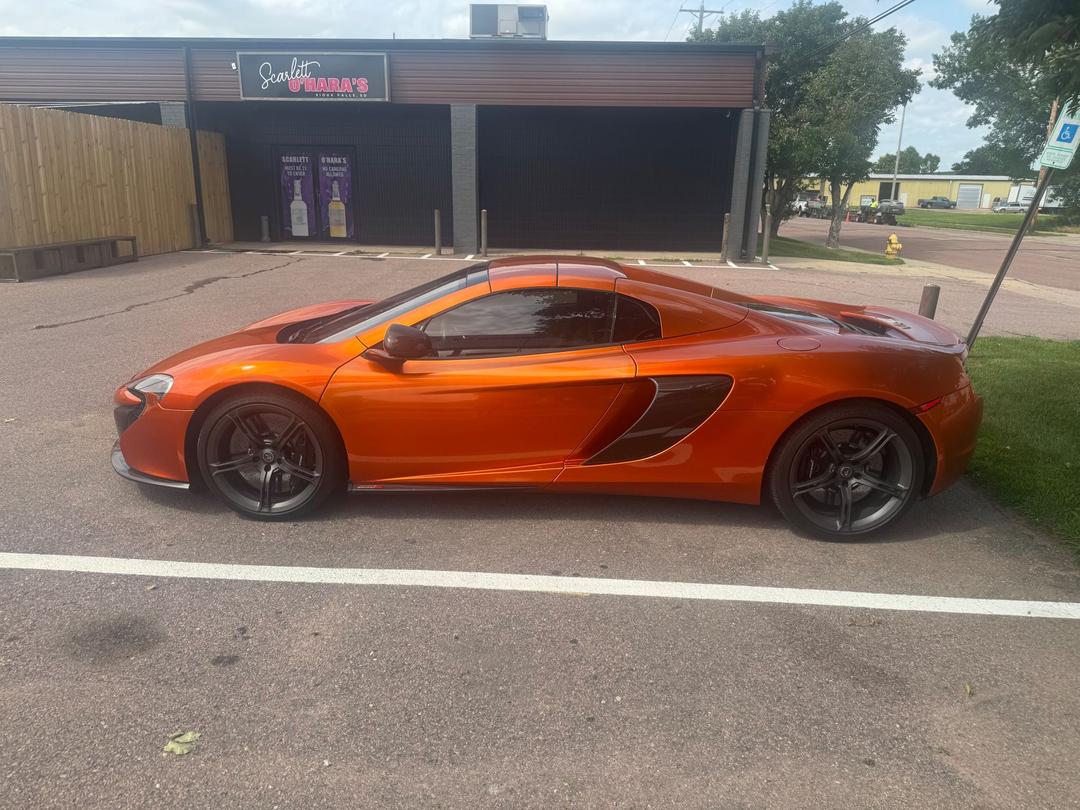 McLaren_650S 