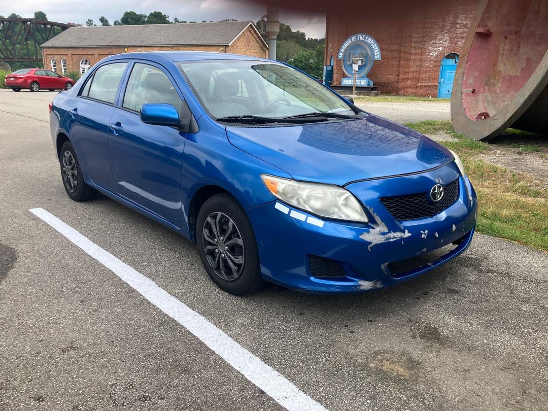 Toyota_Corolla 