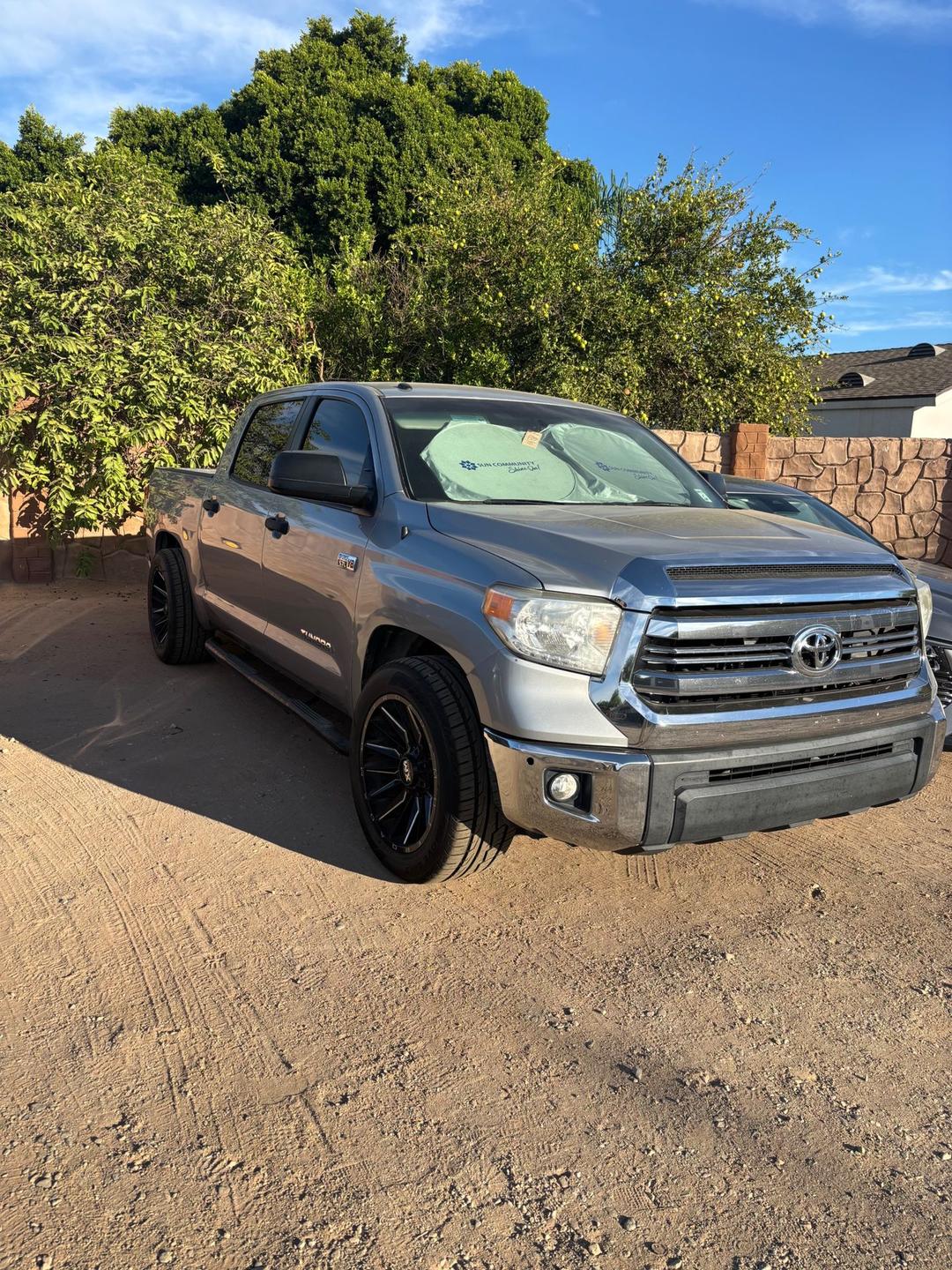 Toyota_Tundra 