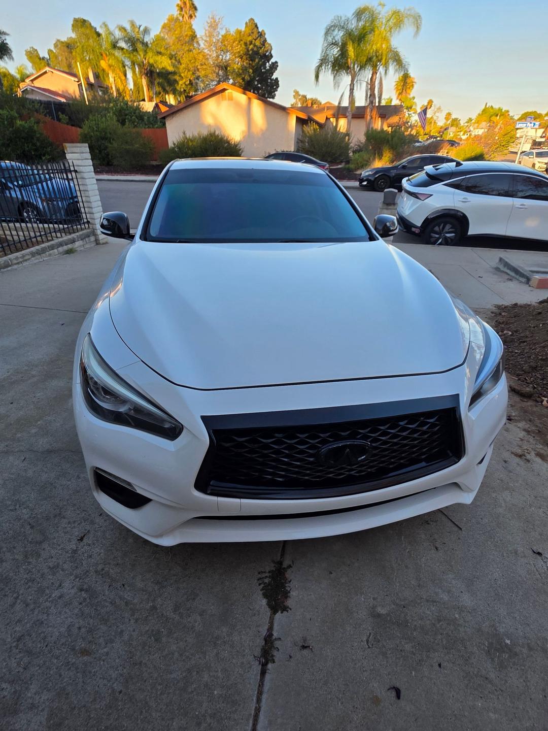 INFINITI_Q50 