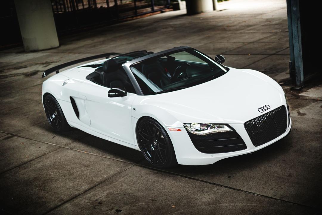 Audi_R8 