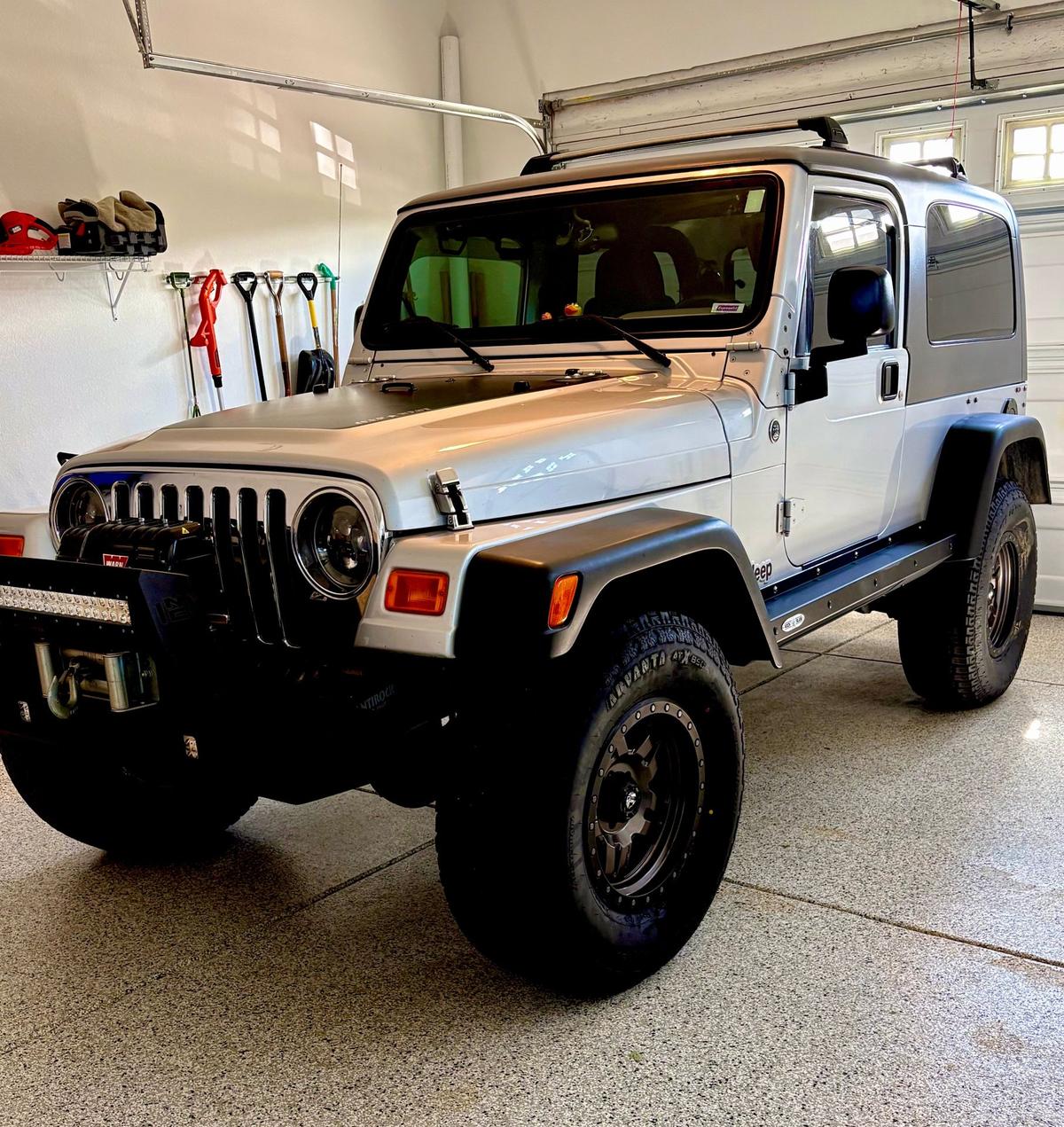 car_image_564x480 - 
