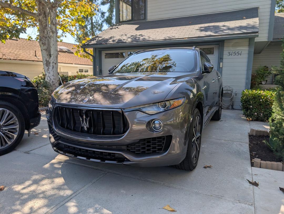 Maserati_Levante 