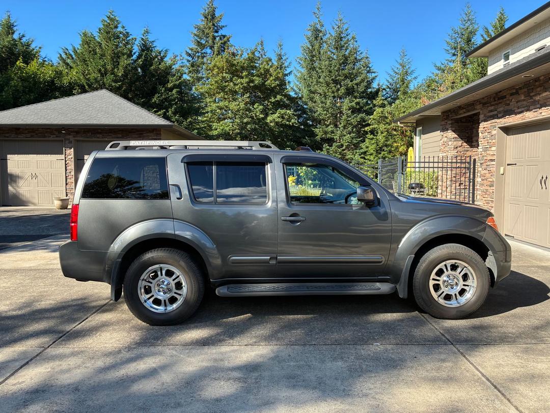 Nissan_Pathfinder 