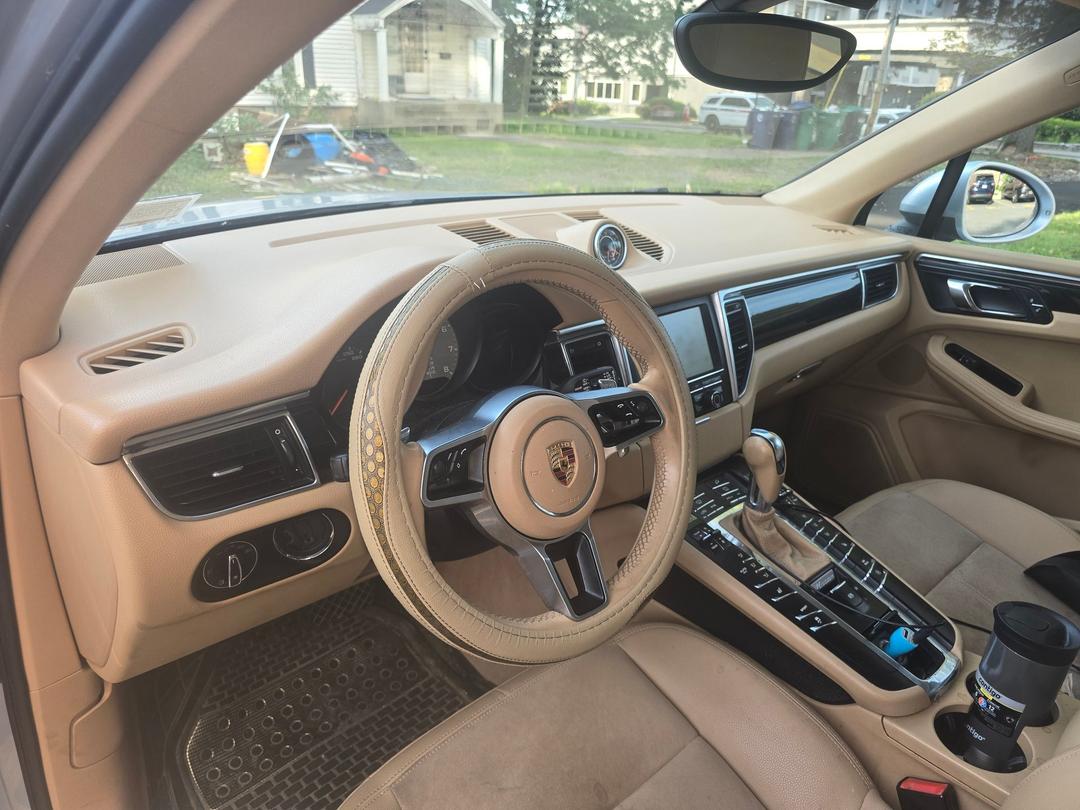 Porsche_Macan 