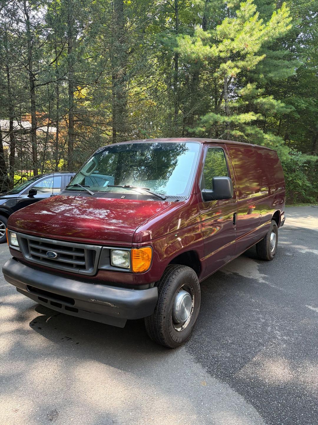 Ford_E250 Vans 