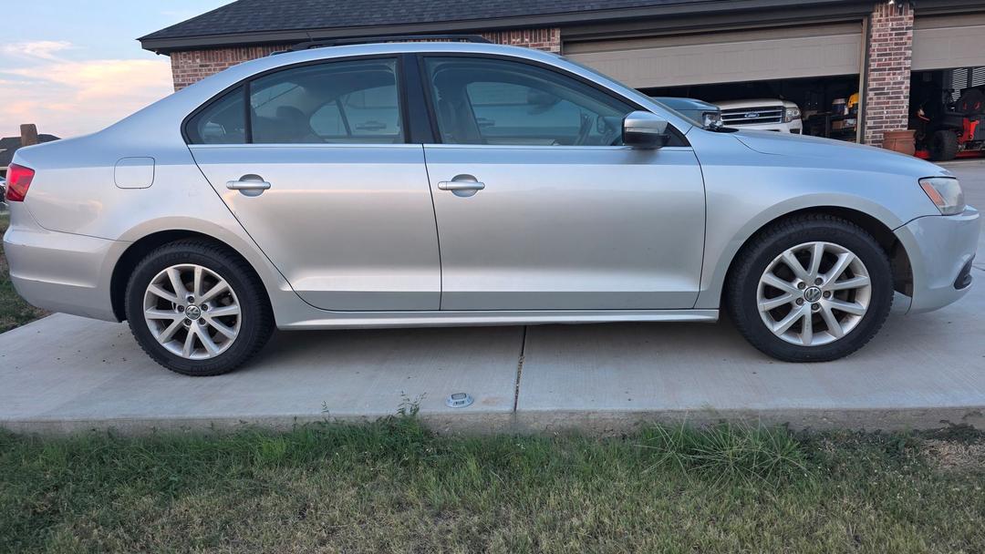 Volkswagen_Jetta 