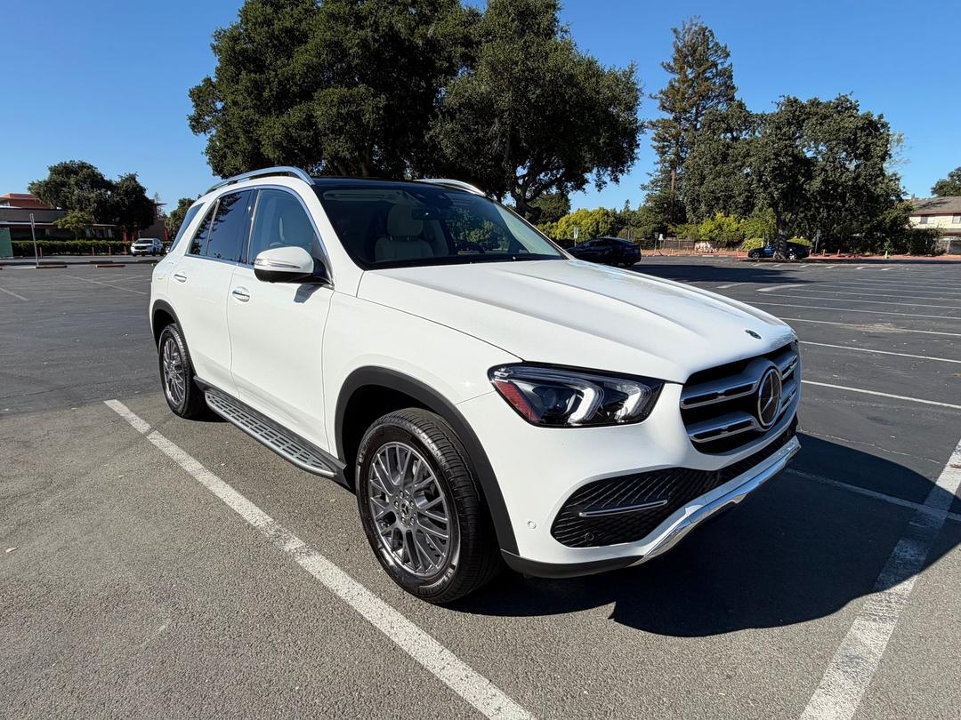 Mercedes-Benz_GLE 
