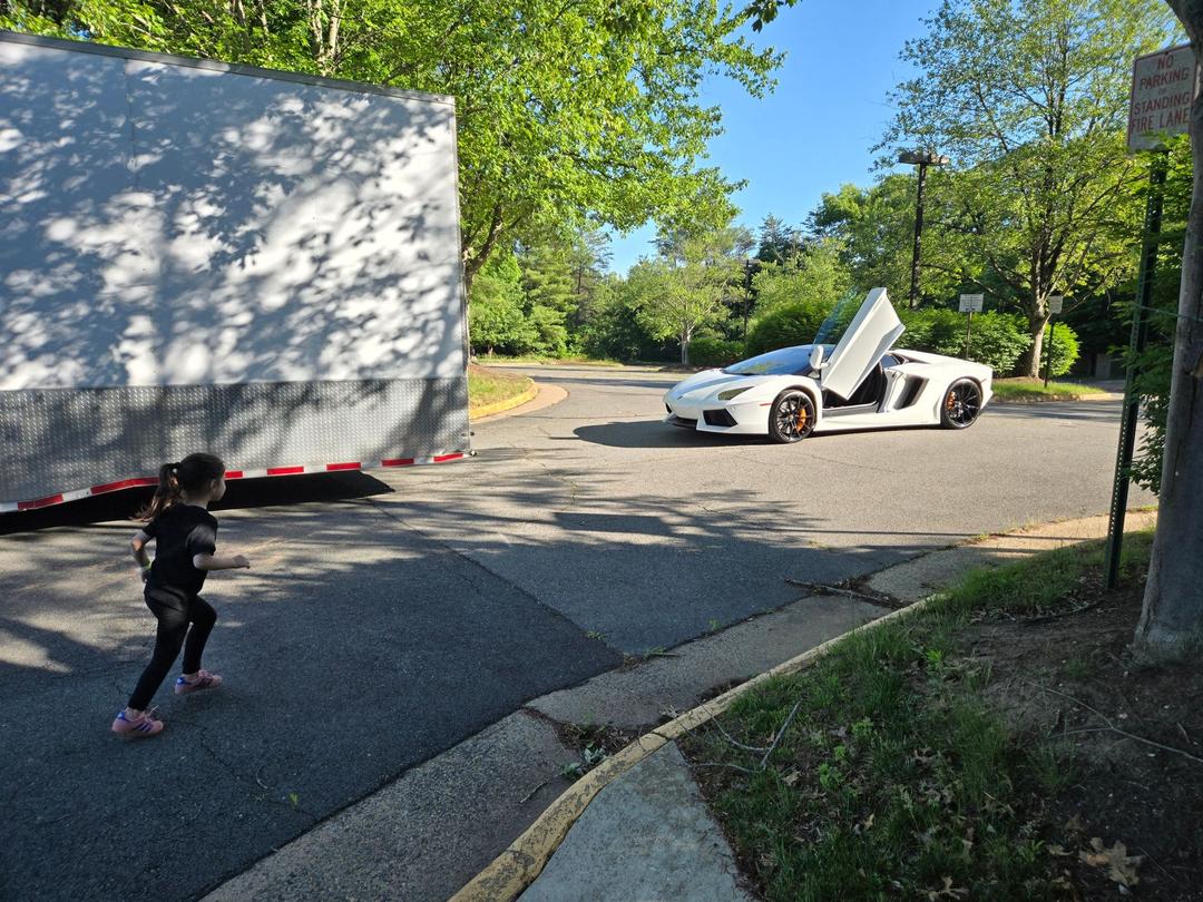 Lamborghini_Aventador 