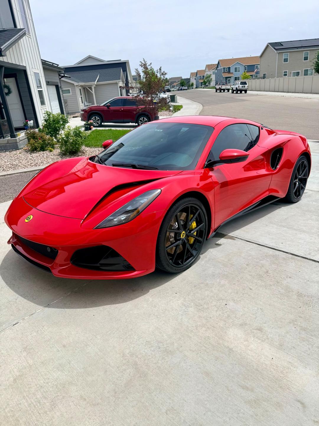 Lotus_Emira 