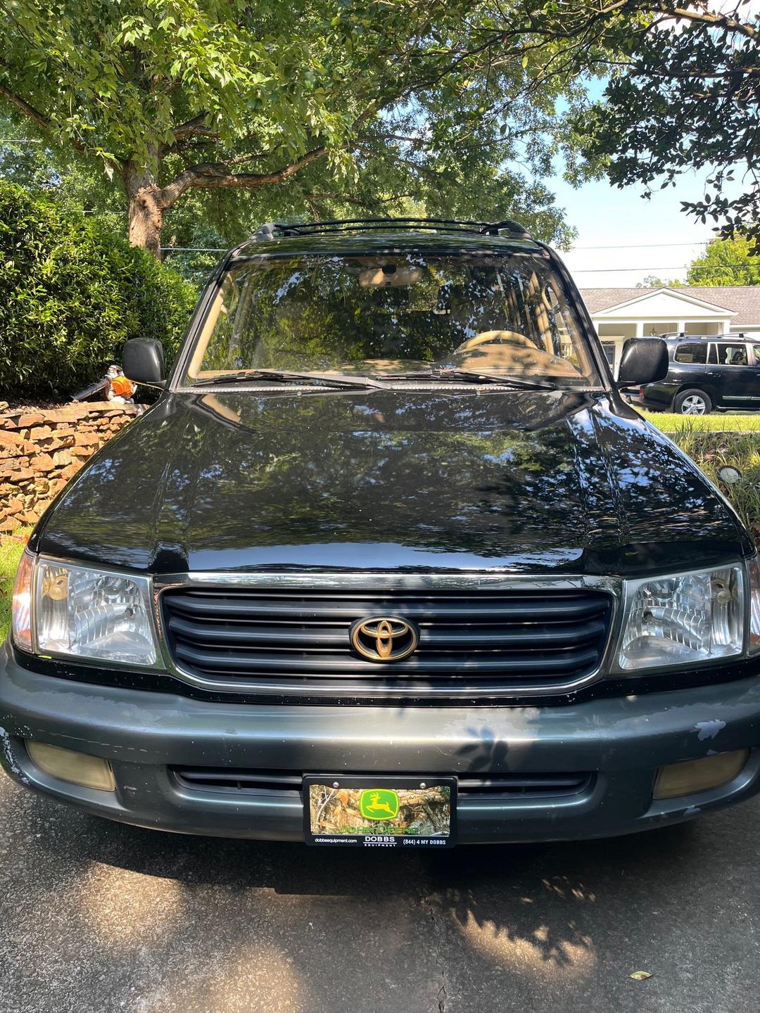 Toyota_Land Cruiser 