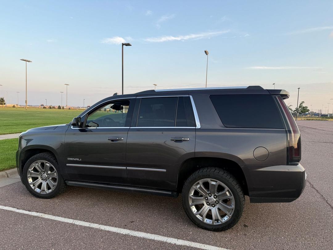 GMC_Yukon 