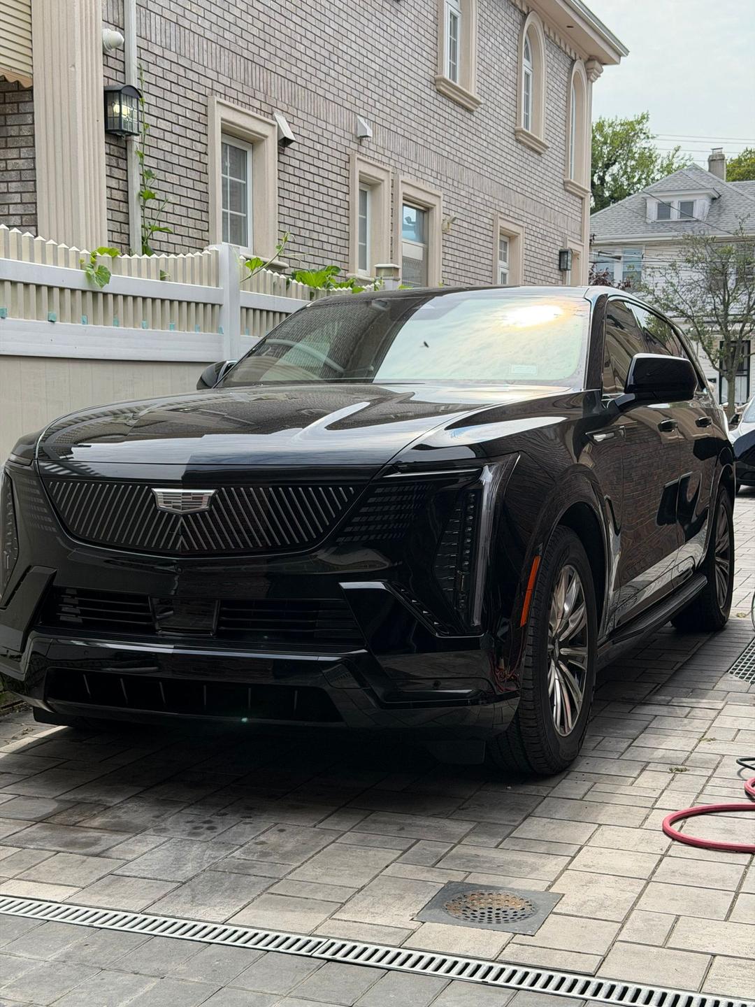 Cadillac_Escalade IQ 