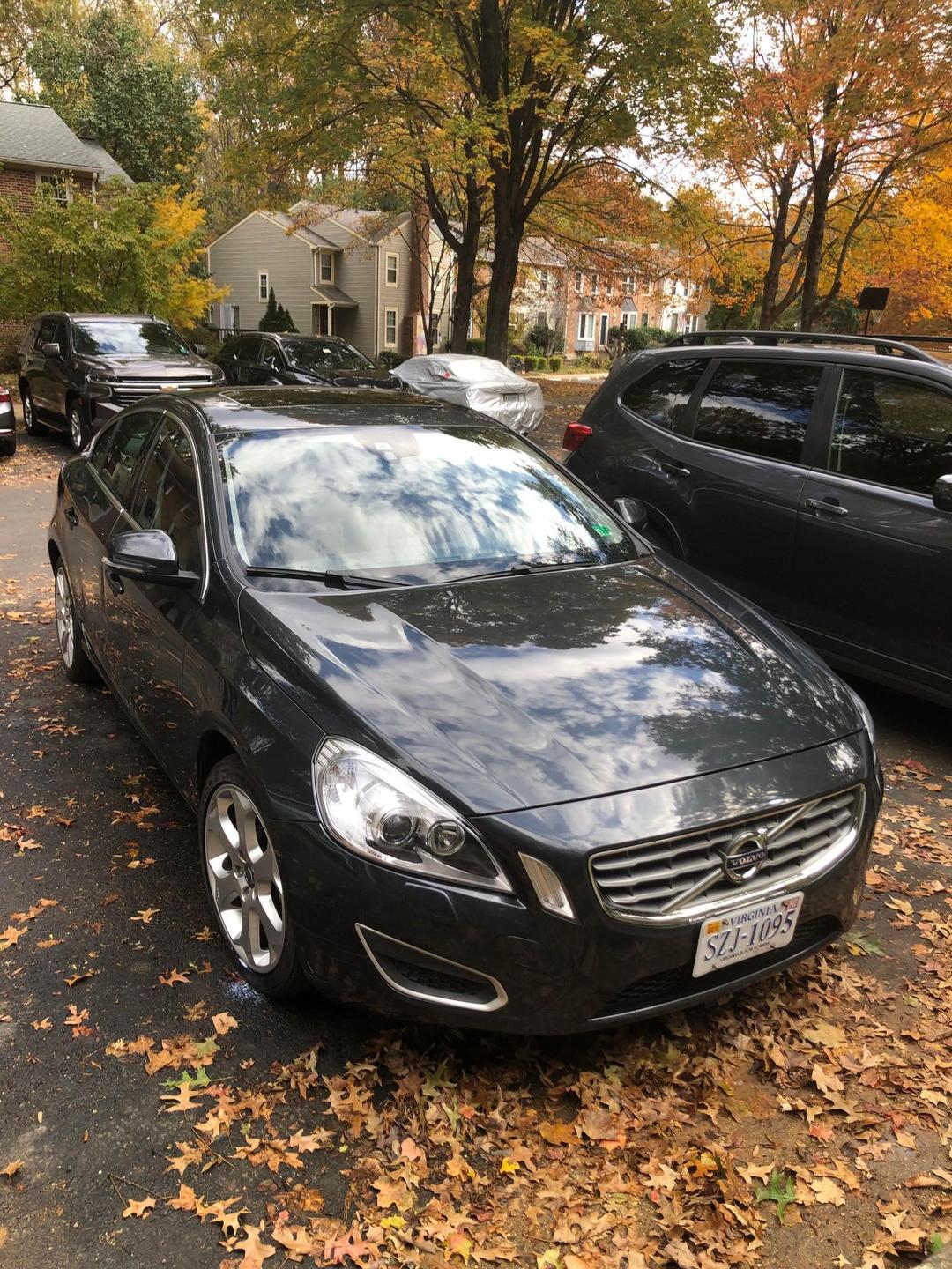 Volvo_S60 
