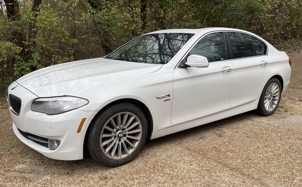 BMW_5-Series 