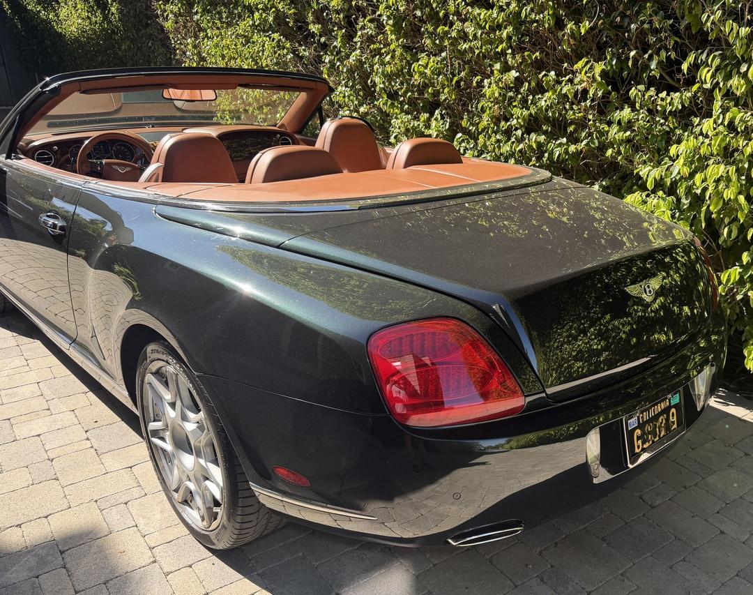 BENTLEY_Continental GTC Convertible 