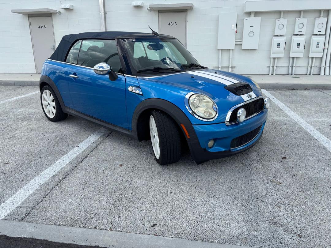 MINI_Cooper Convertible 