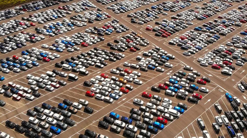 How to Find Off-Lease Vehicles to Buy
