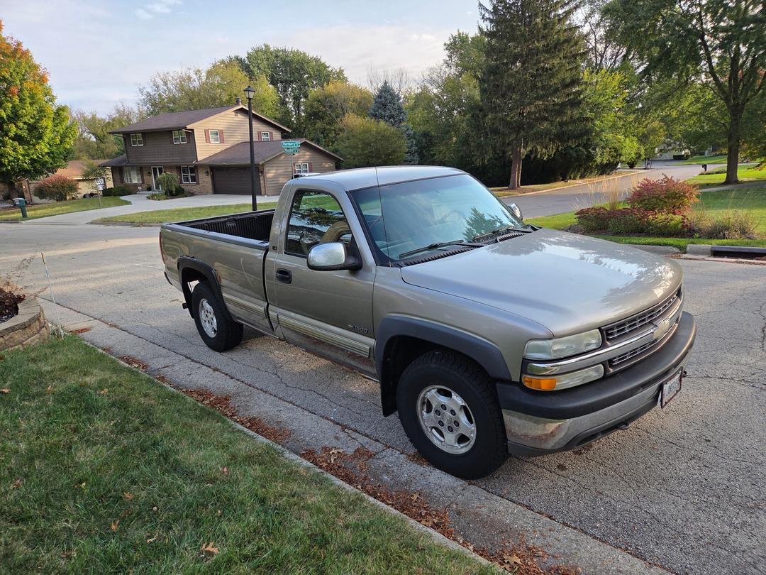 Chevrolet_Silverado 1500