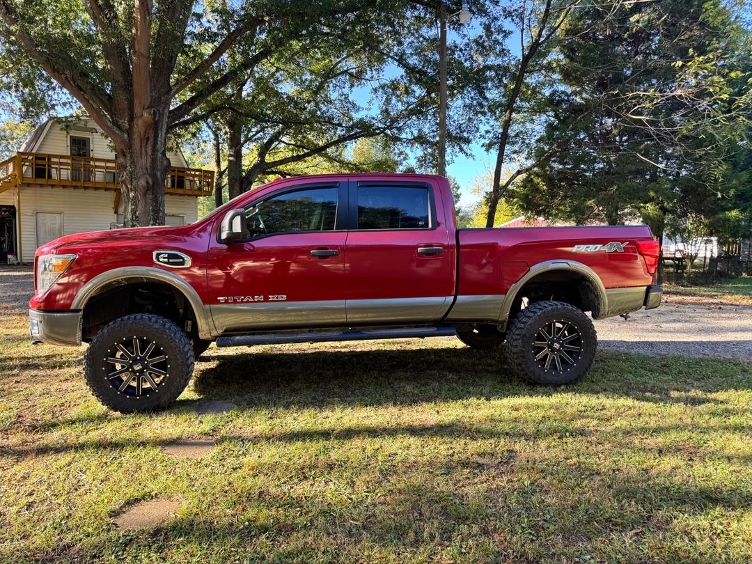 Nissan_Titan XD